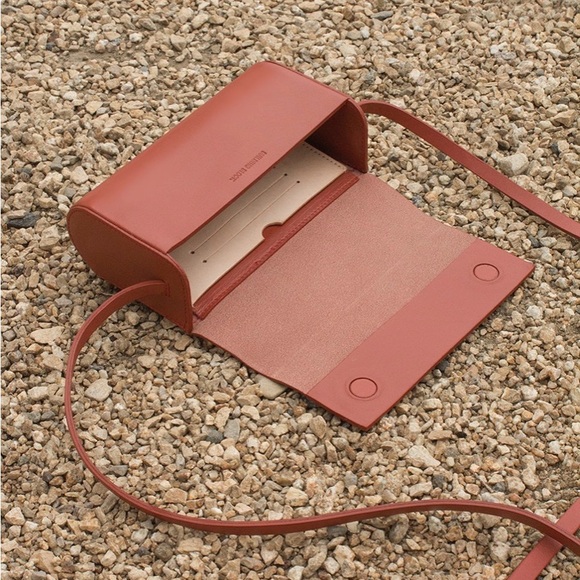 Building Block Crossbody Bag - Picture 6 of 7